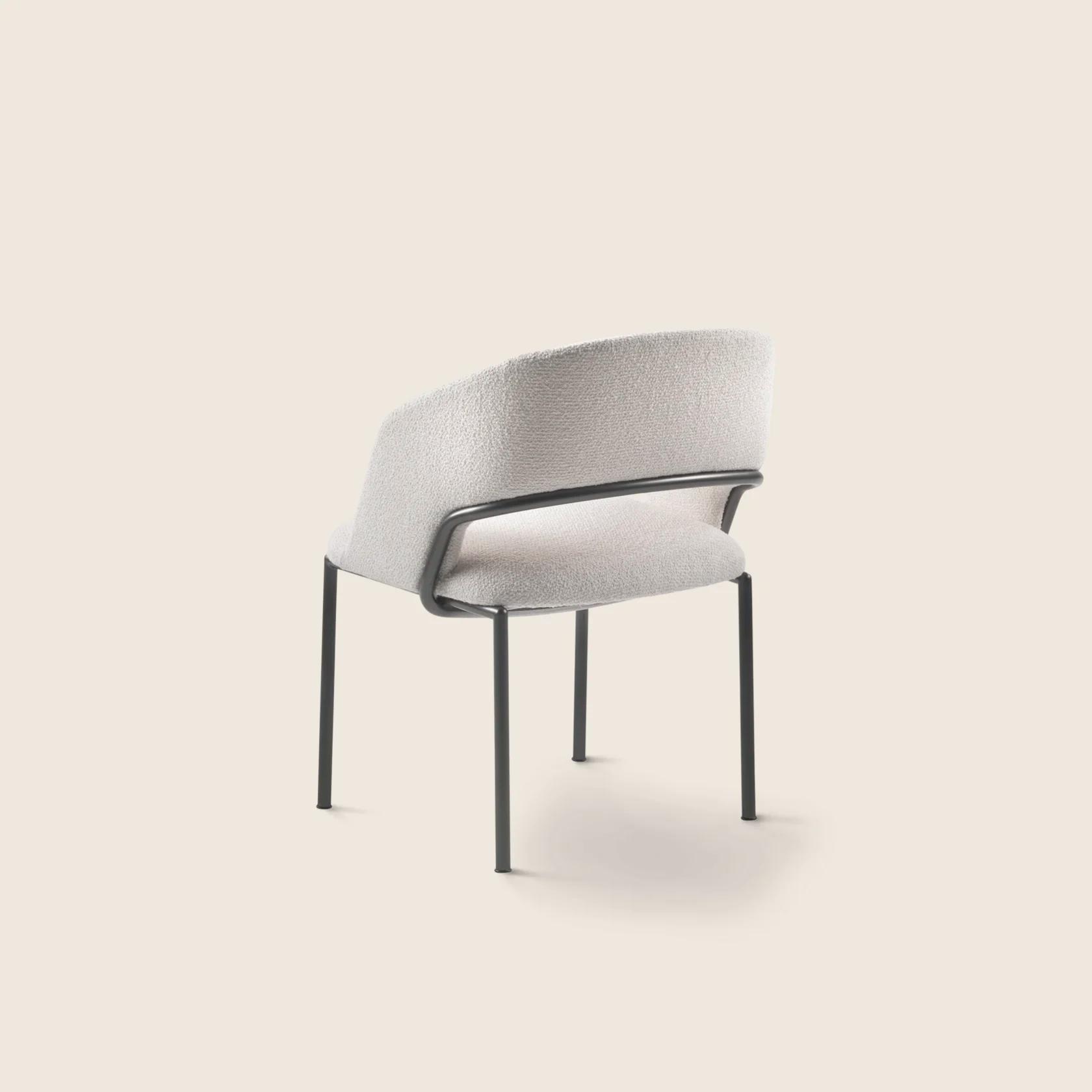 029811_ALMA_CHAIR_20.png