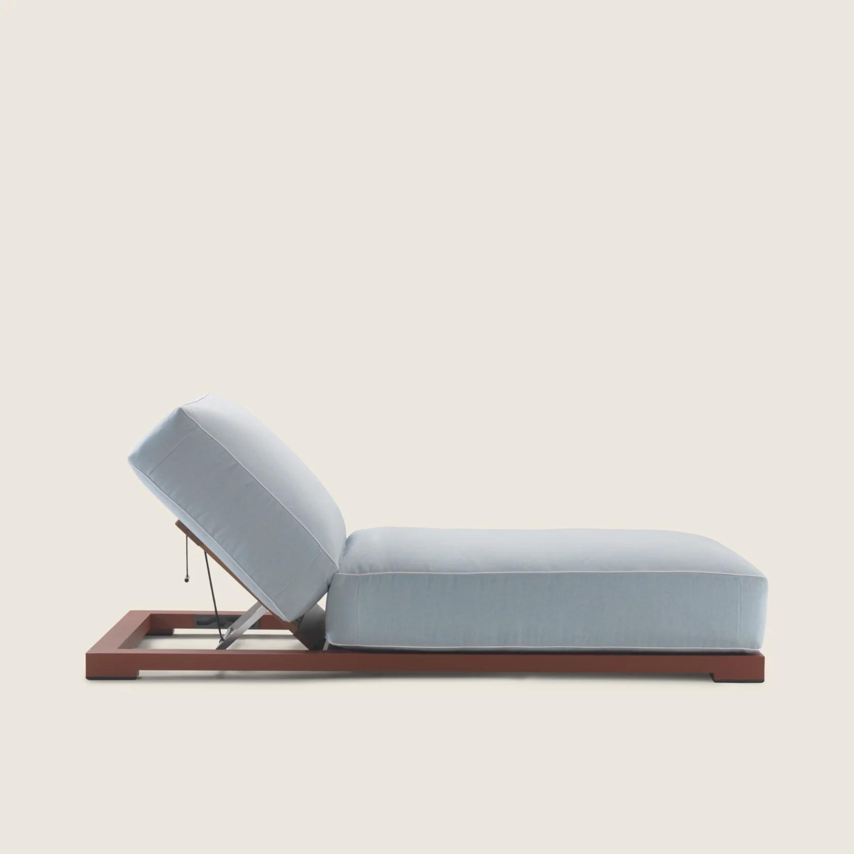 02B3G8_MILOS_DAYBED_02.png
