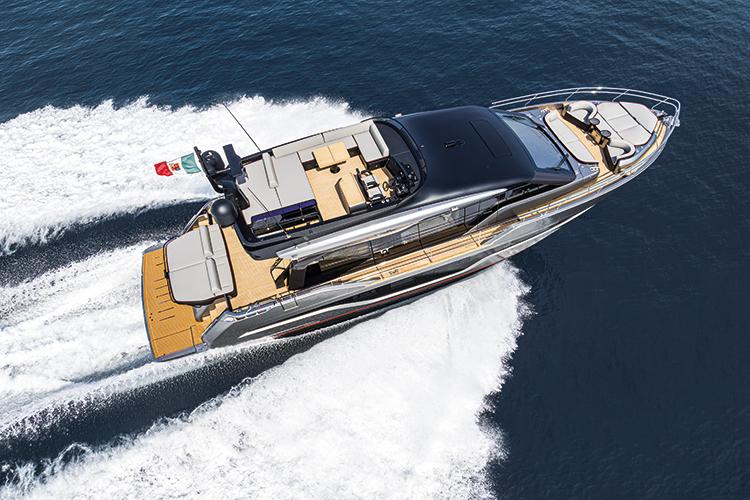 Flexform Yacht Cranchi 67