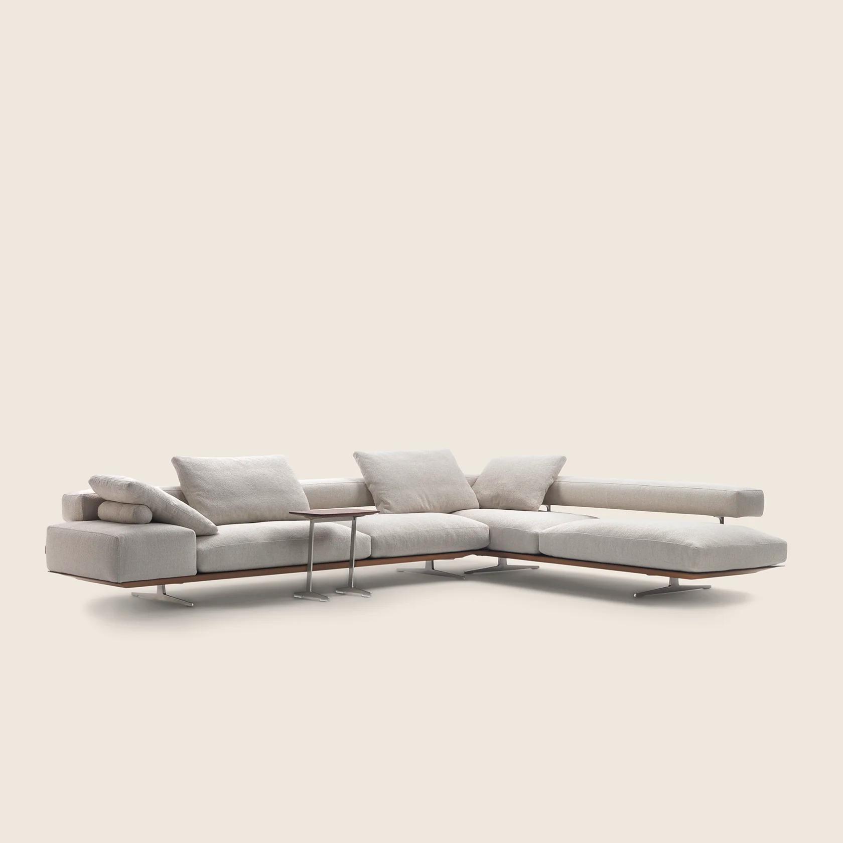 020607_WING_SECTIONAL_SET_04.png