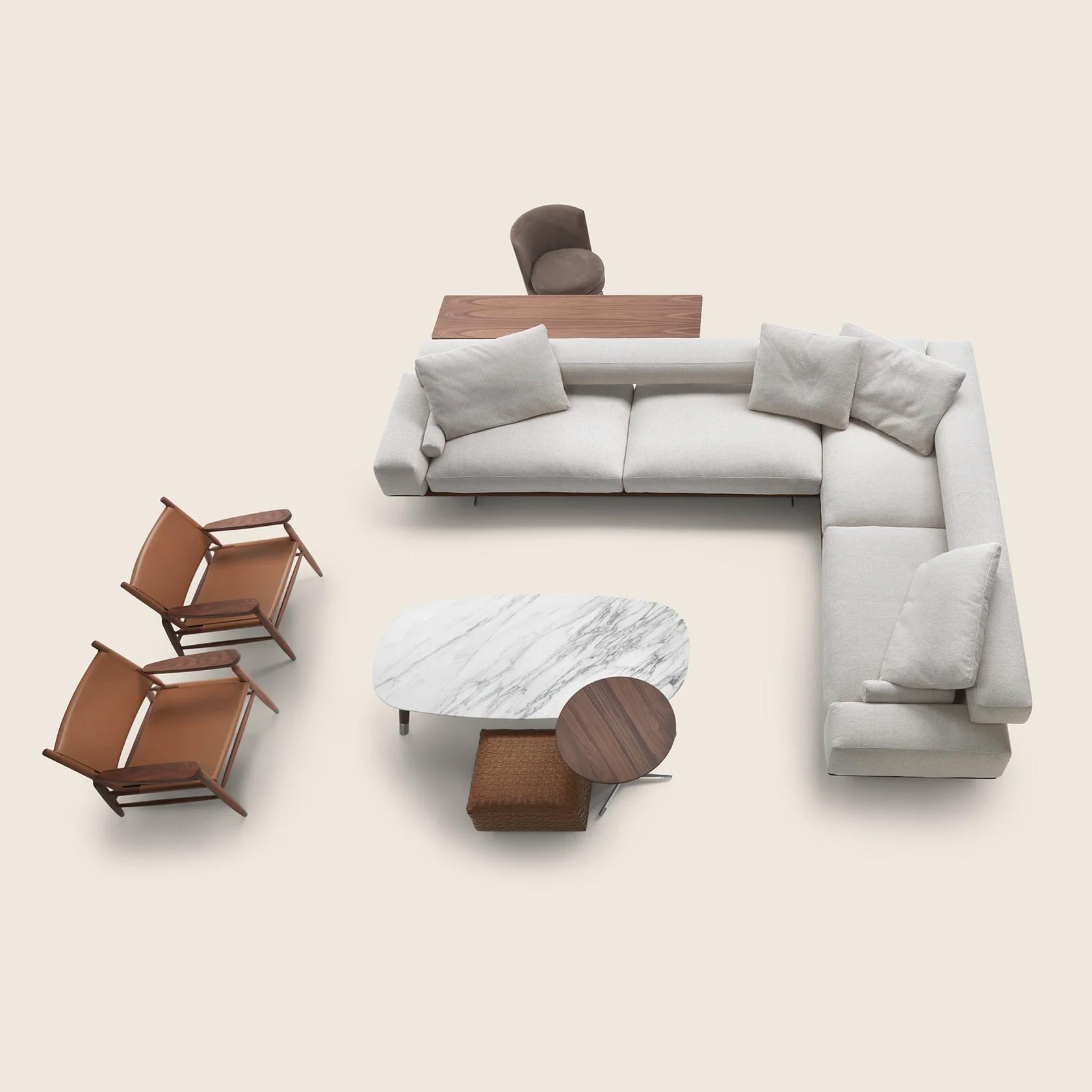 020607_WING_SECTIONAL_SET_02.png