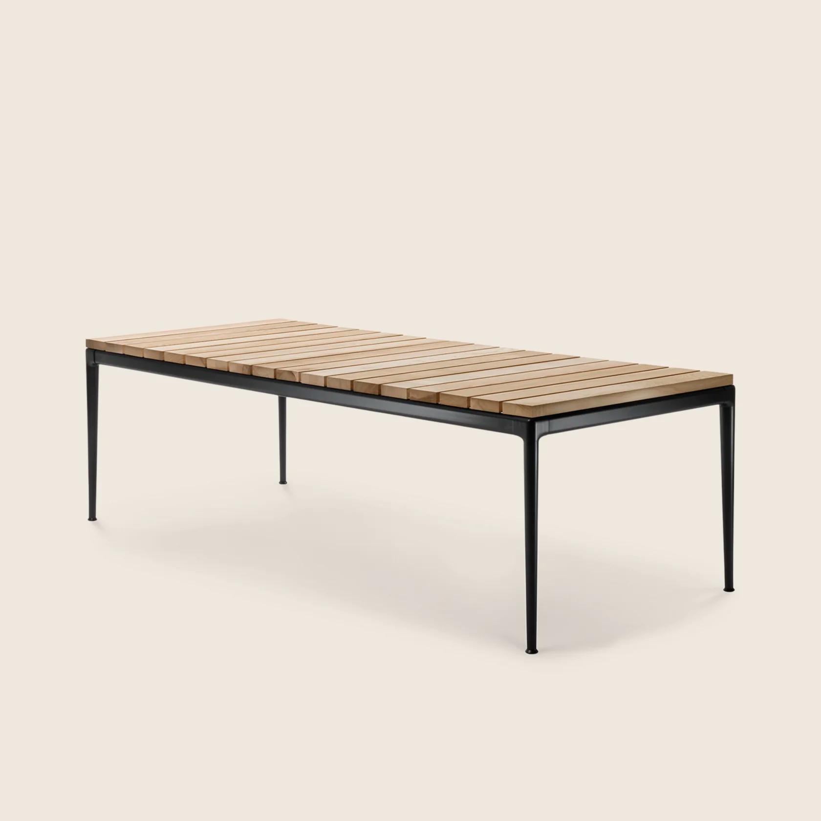 0283L0_PICO OUTDOOR_TABLE_04.png