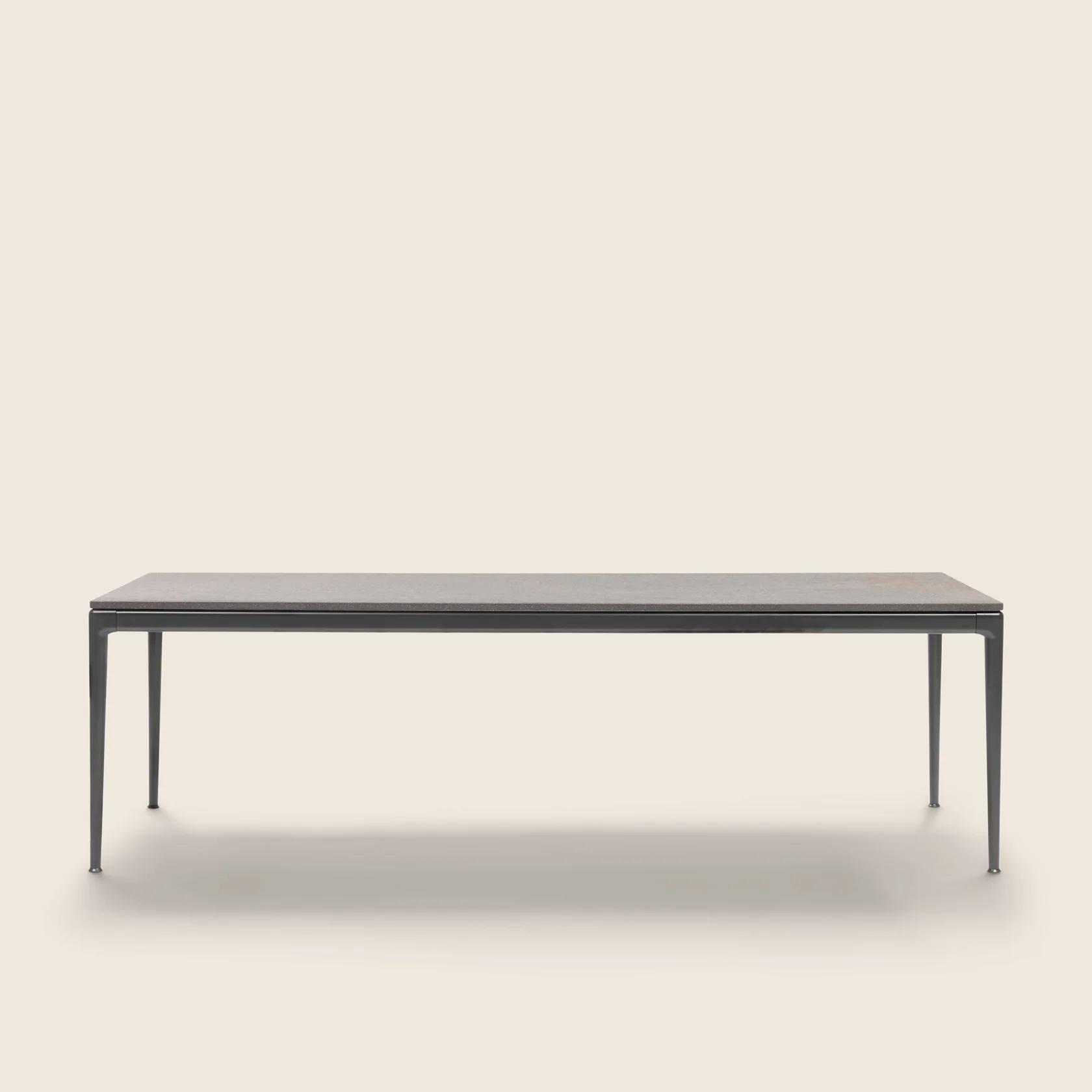0283L0_PICO OUTDOOR_TABLE_01.png