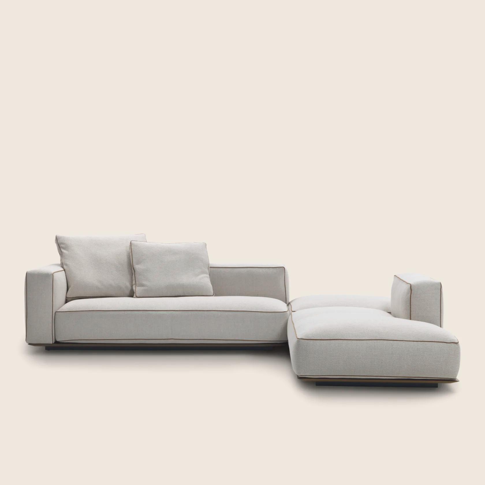 015L05_GRANDEMARE_SECTIONAL_02.png