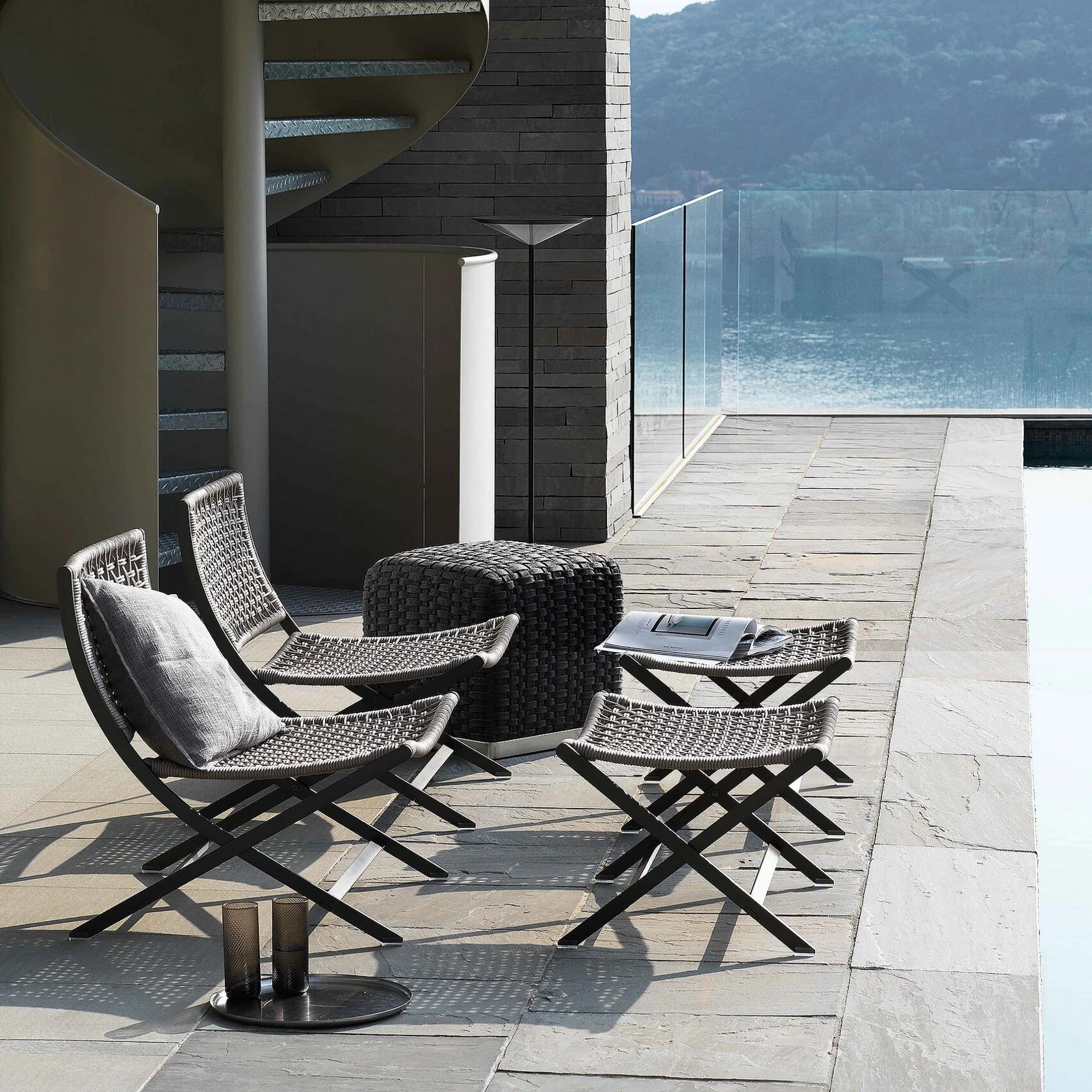 012LA1_PETER OUTDOOR_ARMCHAIR_SET_03_Q.jpg