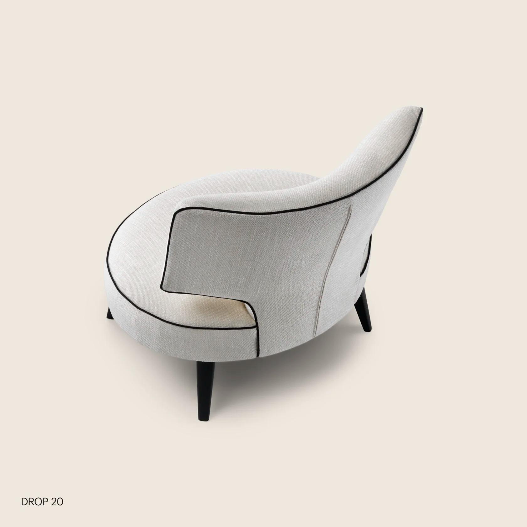 01IT11_DROP_ARMCHAIR_05_dida.png