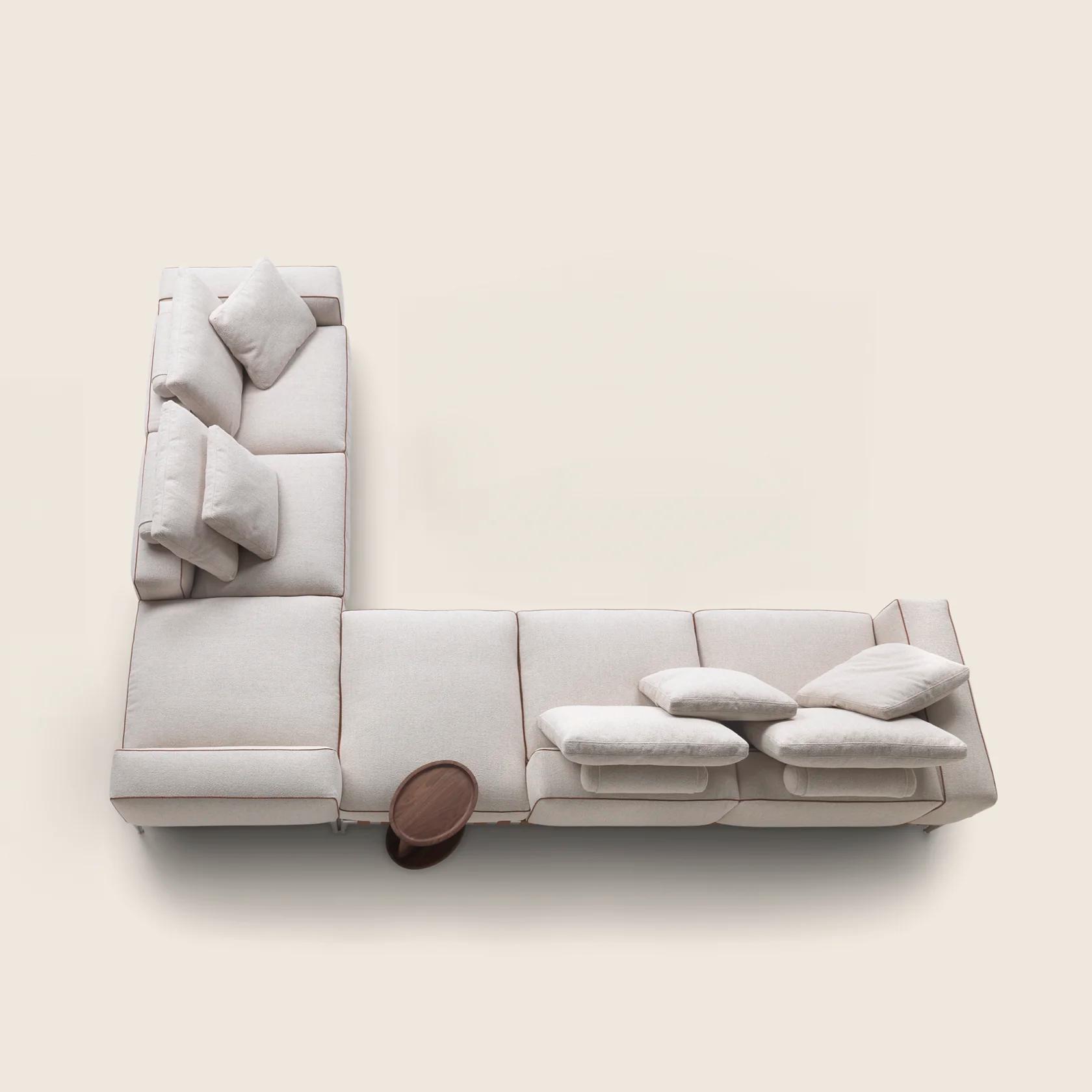027108_GREGORY_SECTIONAL_SET_02.png