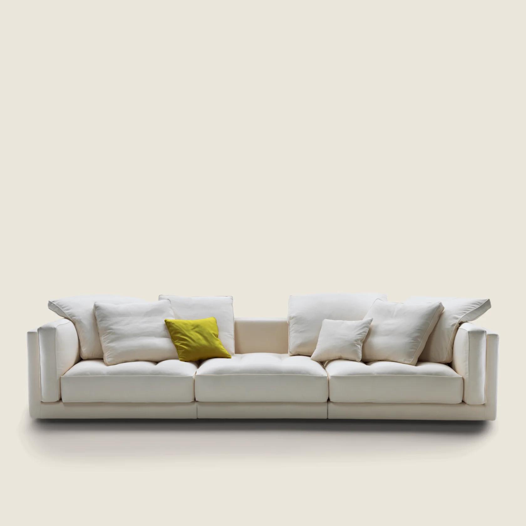 01LQ03_LUCIEN_SECTIONAL_01.png