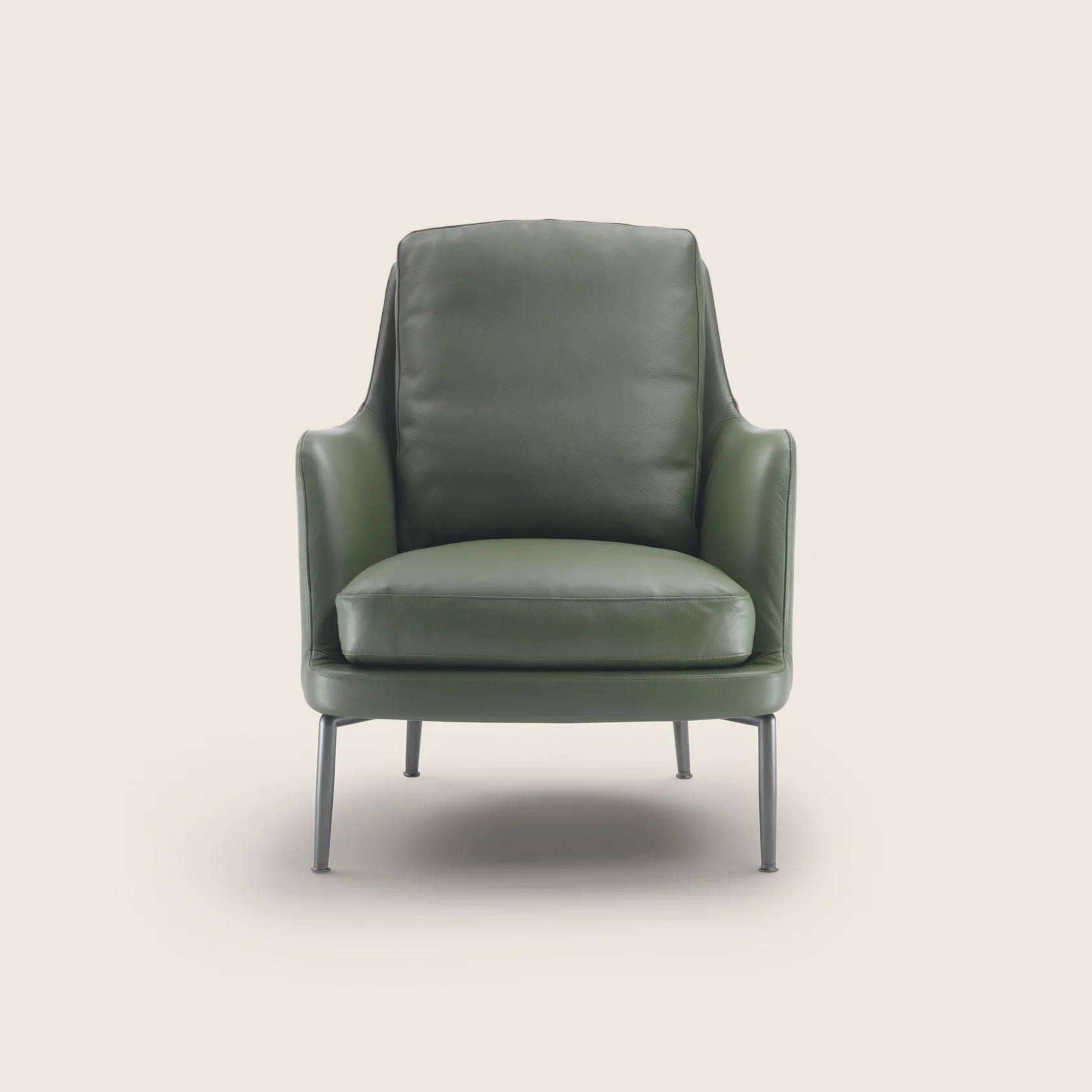 028623_MARLEY_ARMCHAIR_06.png