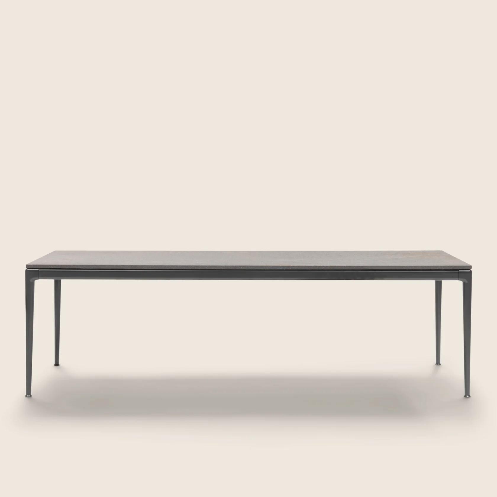 0283L0_PICO OUTDOOR_TABLE_01.png
