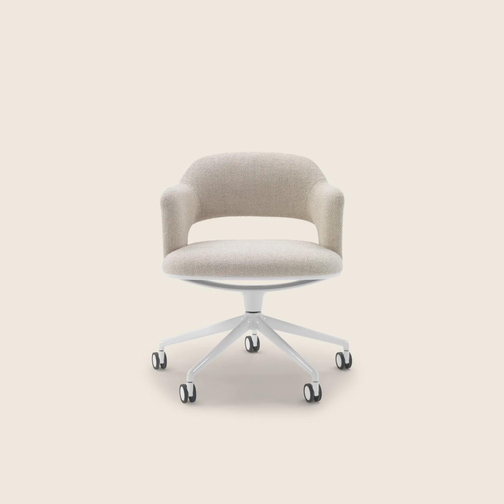 029811_ALMA_CHAIR_06.png