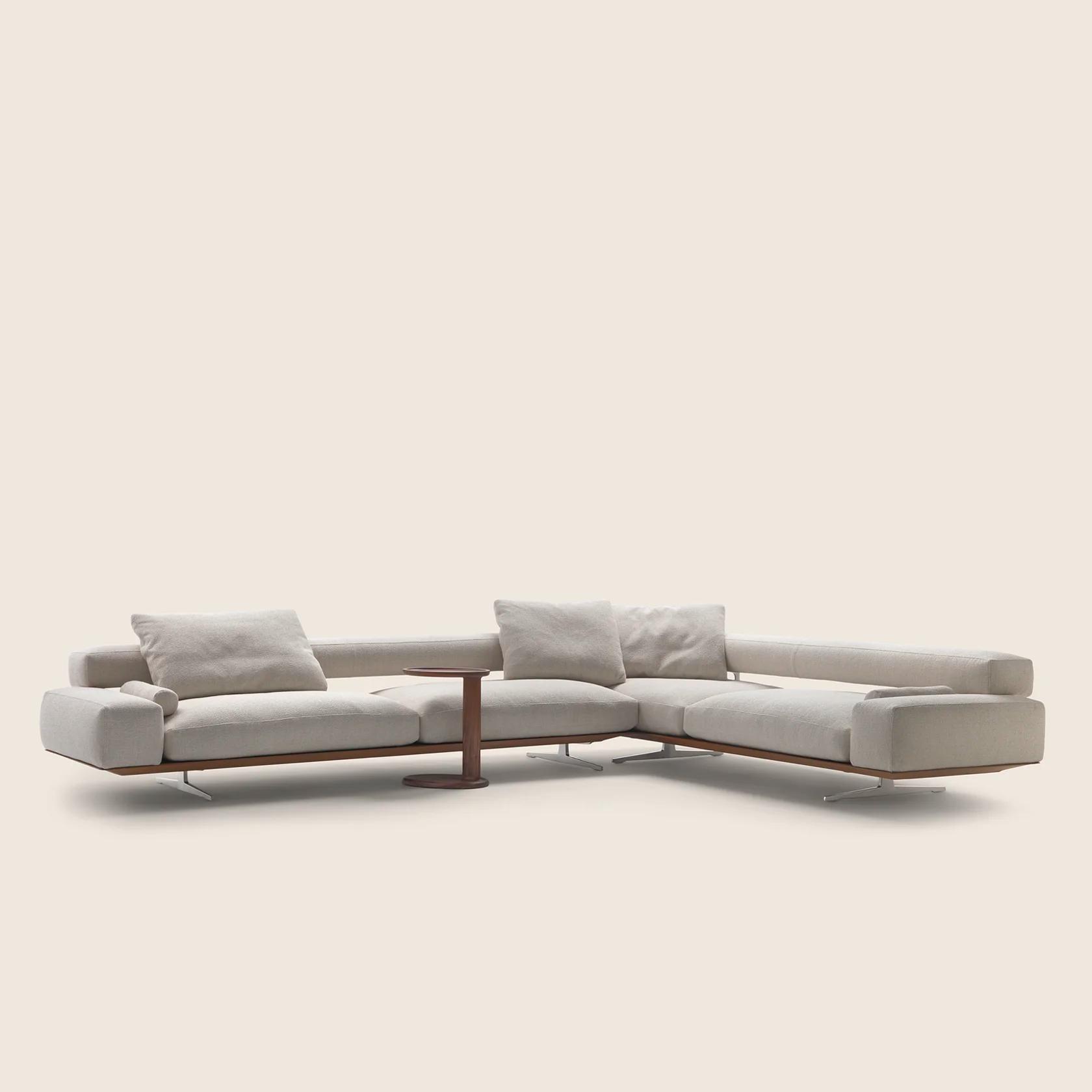 020607_WING_SECTIONAL_SET_01.png
