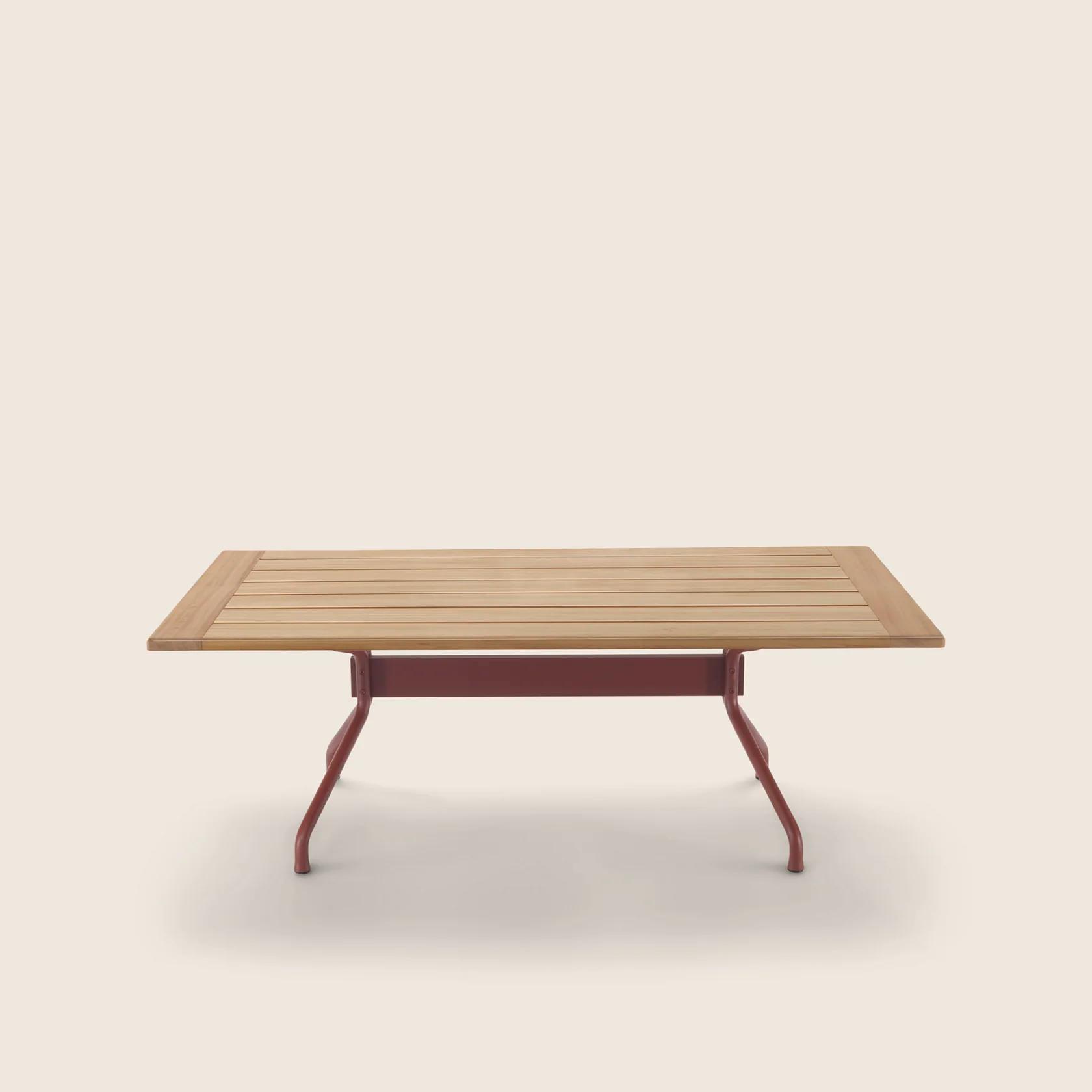 02A1L0_ACADEMY OUTDOOR_TABLE_02.png