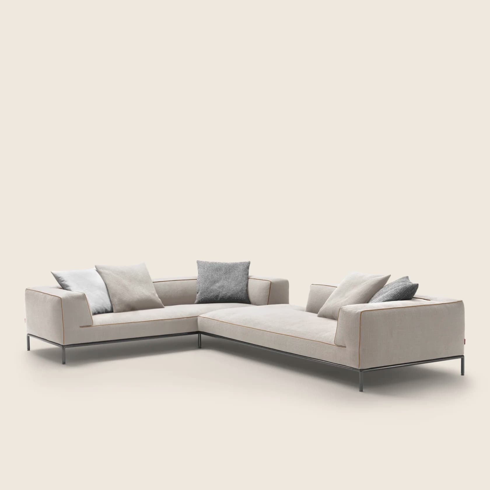 02A908_PERRY UP_SECTIONAL_02.png