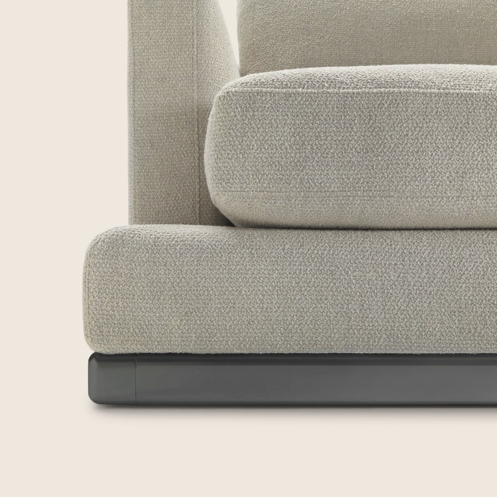 012V02_LONG_ISLAND_24_DET_02--LONG_ISLAND_05 24--.png