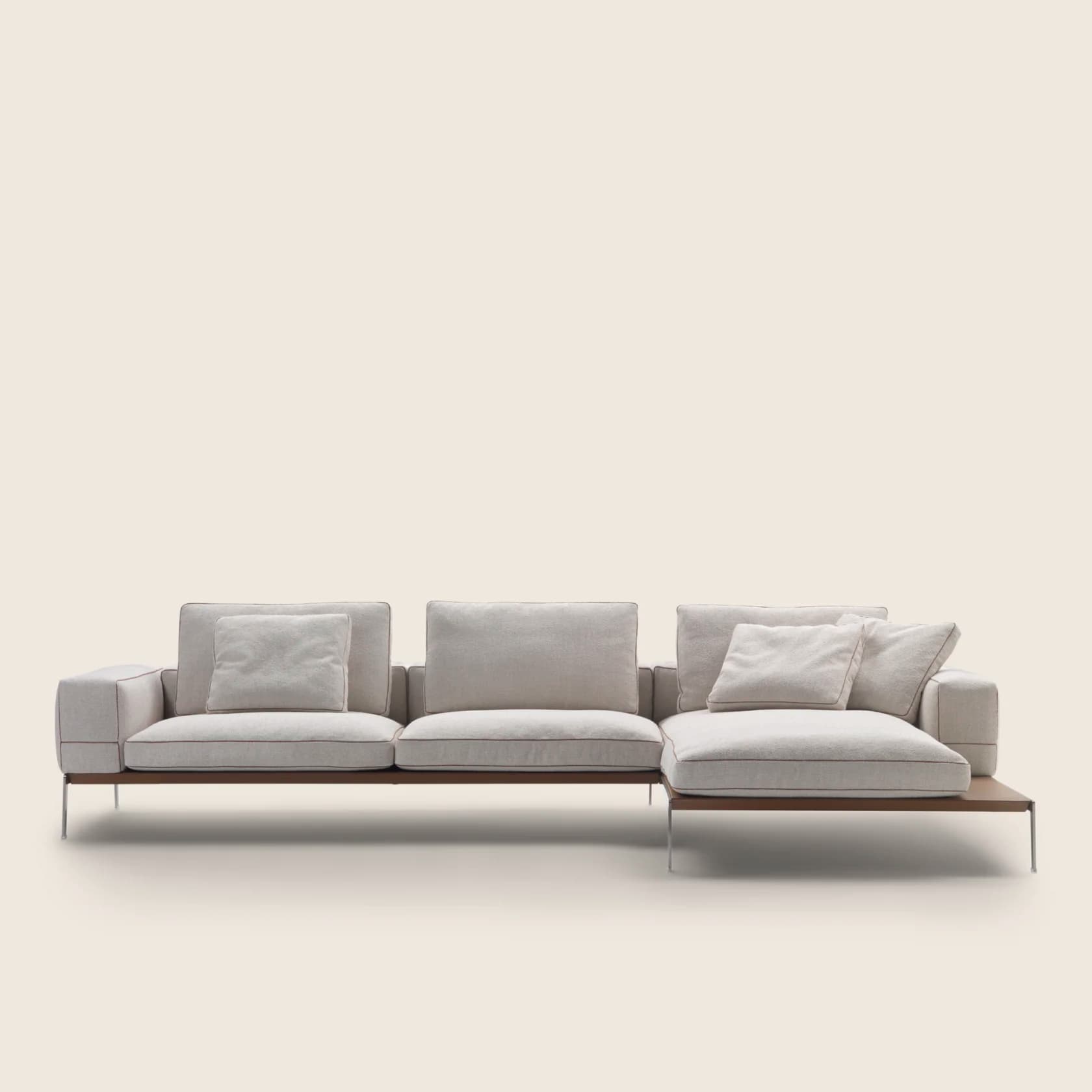 014C31_LIFESTEEL_SECTIONAL_01.png