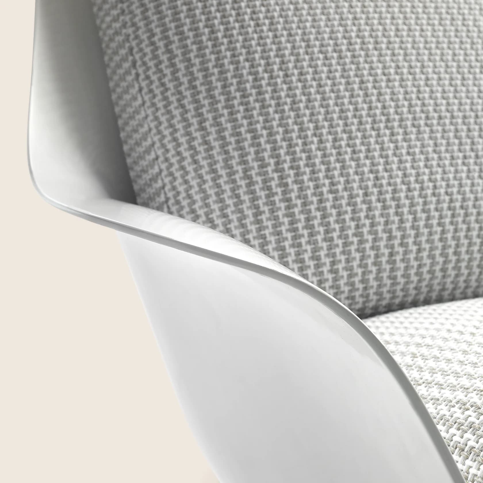 0248F1_SVEVA LIGHT OUTDOOR_ARMCHAIR_SET_02_Q.png