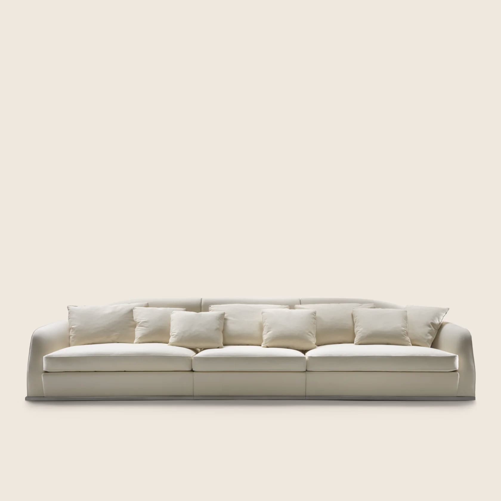 01IA06_ALFRED_SECTIONAL_03.png