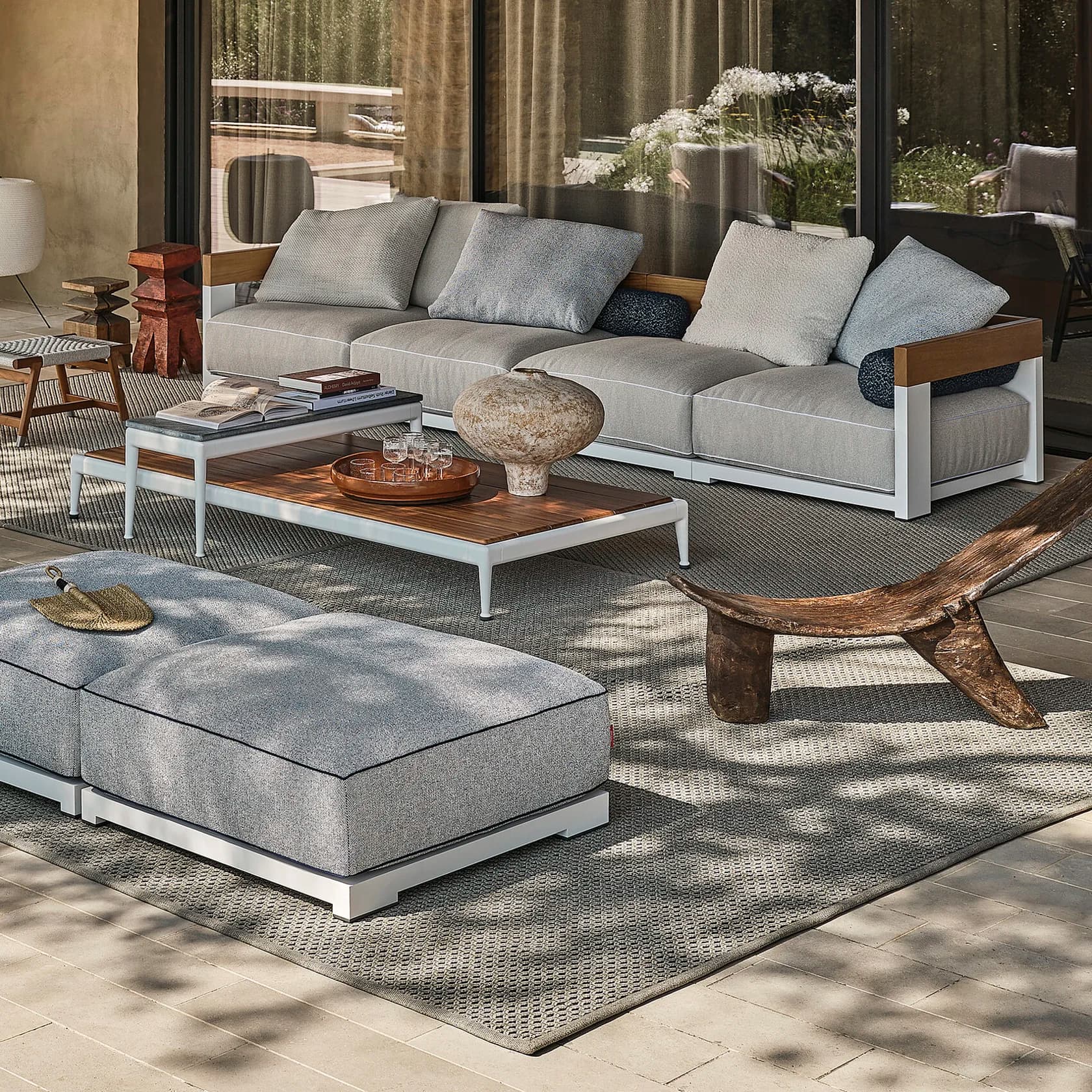 0283H1_PICO OUTDOOR_COFFEETABLE_SET_07.jpg