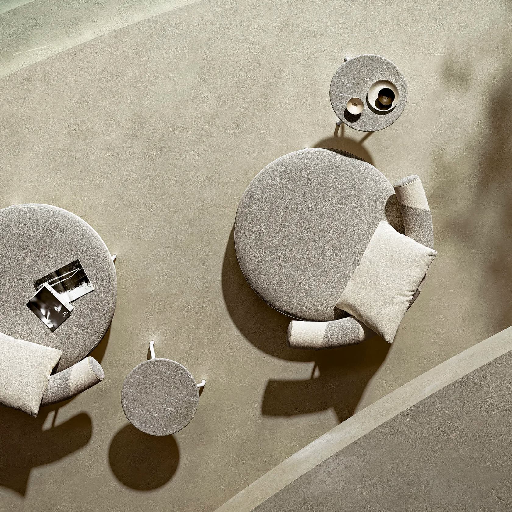 02B1A3_SUPERMAX OUTDOOR_STANDALONE.jpg